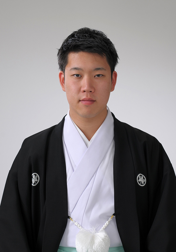 歌懸稻荷神社　宮司　吉福航